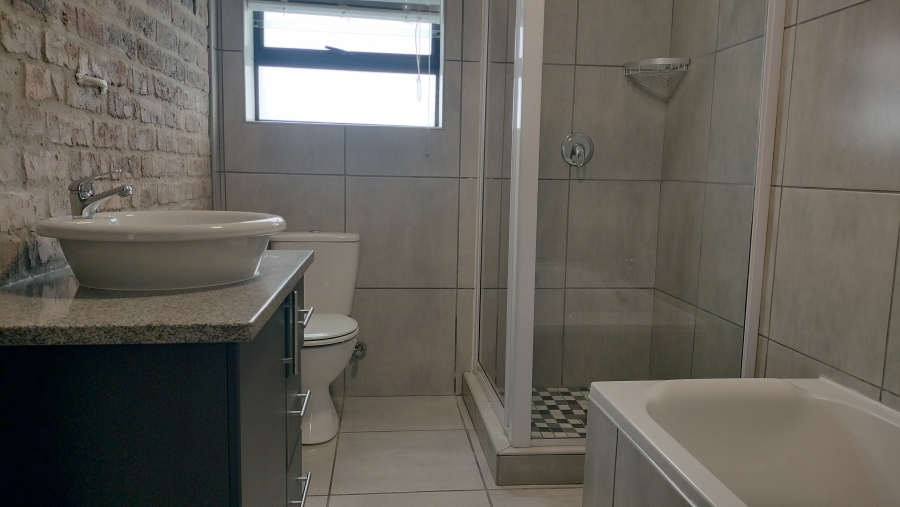 3 Bedroom Property for Sale in Reebok Western Cape